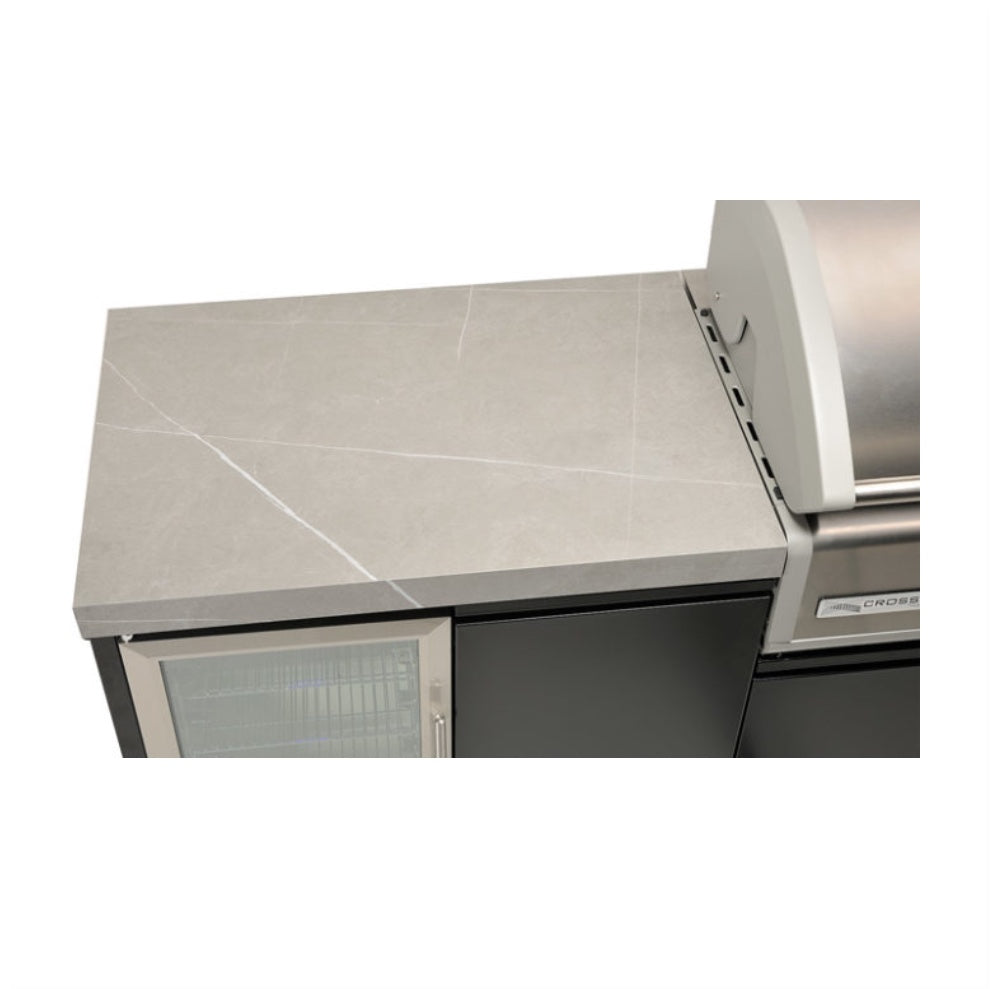 Flat sintered stone benchtop
