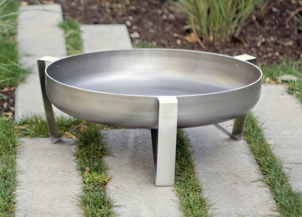 ALFRED RIESS Tashkooh Steel Fire Pit - Medium